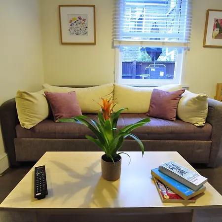 Apartment Hpr London