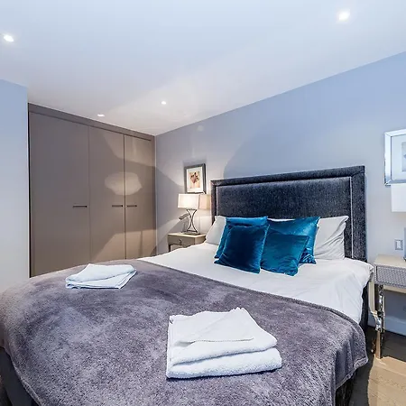 Apartment Lux St Park Free Wifi By Aparts *