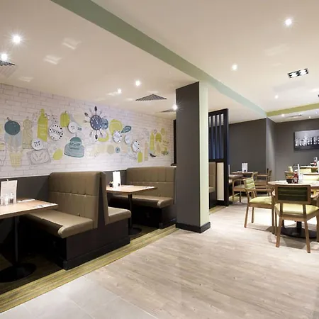 Premier Tottenham Hale 3* Londra