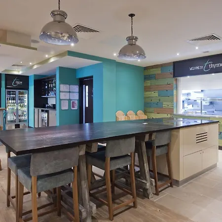 Premier Tottenham Hale 3* Londra