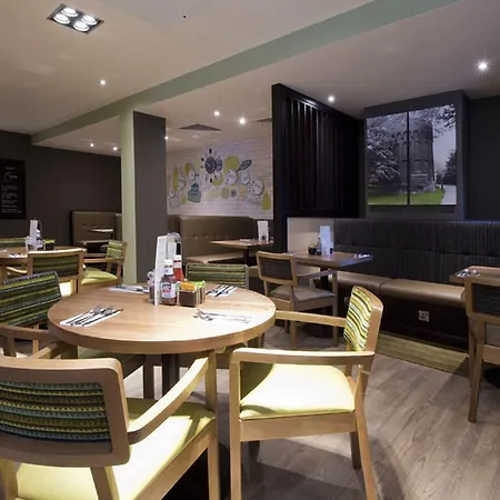 Premier Tottenham Hale 3* Londra