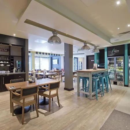 Premier Tottenham Hale Hotel Londra