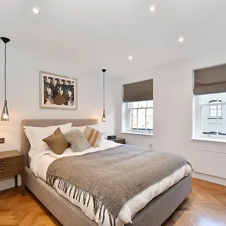 Lifestyle Mayfair Piccadilly *