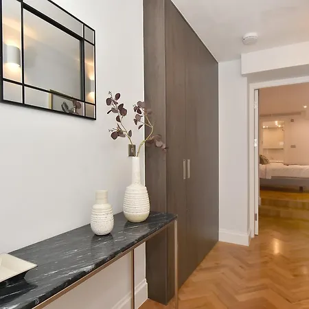 Lifestyle Mayfair Piccadilly Apartment