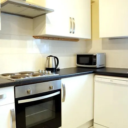 Fine Touch Apartman London