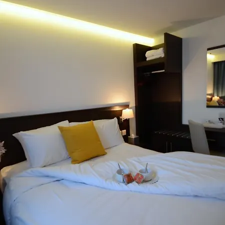 Pelican And 3* London
