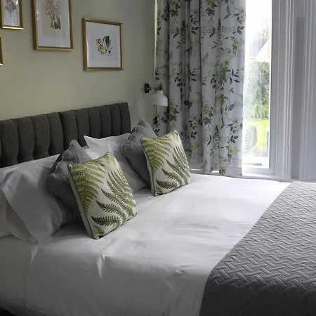The Milford Arms 3* Hounslow