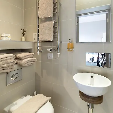 Parklands 3*