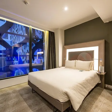 Novotel London Heathrow Airport T1 T2 And T3 Hotel