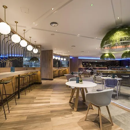 Novotel London Heathrow Airport T1 T2 And T3 Hayes (Greater London)