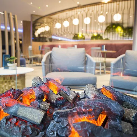 Novotel London Heathrow Airport T1 T2 And T3 Hotel 4*