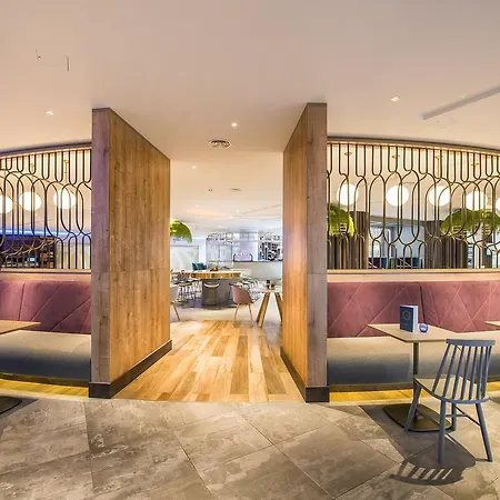 Hotel Novotel London Heathrow Airport T1 T2 And T3 Hayes (Greater London)