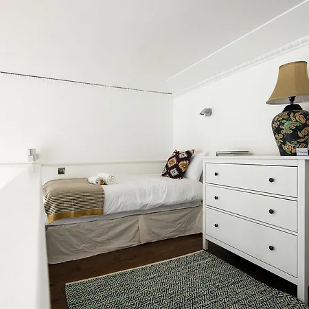 Apartment The Westbourne Terrace Gm London