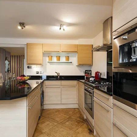 The Westbourne Terrace Gm Apartment London