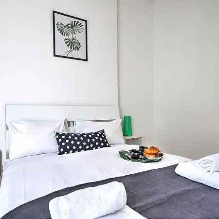 Apartamento Willesden Short Let London *