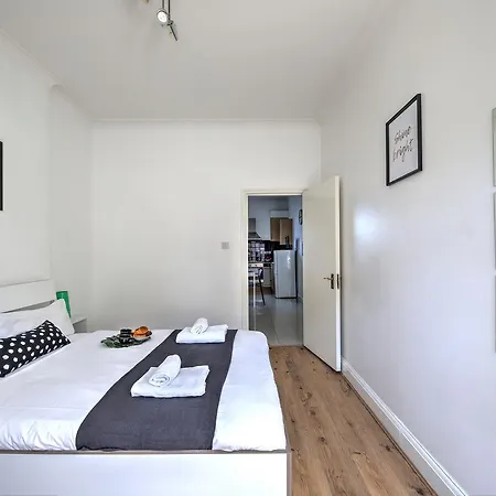 Willesden Short Let London Wembley