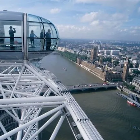 Apartment Thames View In Town! Large Luxxe Nomad Design Family London