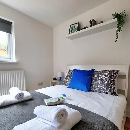 Willesden Short Let London Apartamento *