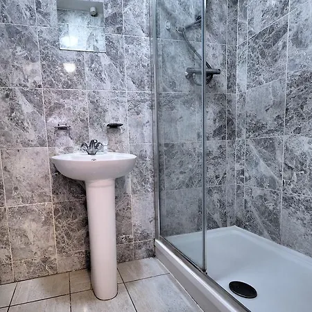Willesden Short Let London Apartamento *