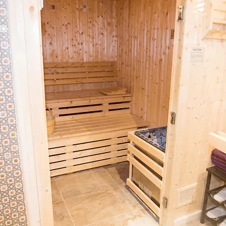 The Lansbury Heritage A Sunday - Canary Wharf Hotel 4*
