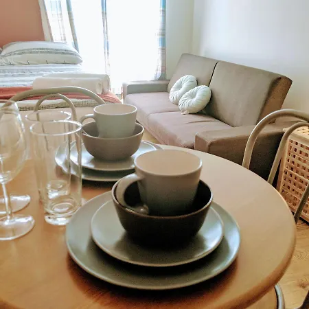 Holland Park Lifestyle Apartment London