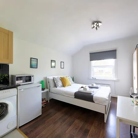 Willesden Short Let London * Wembley