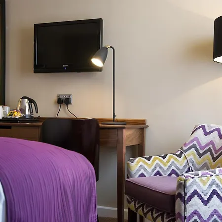 Hotel The Crown & Greyhound By Innkeeper's Collection London