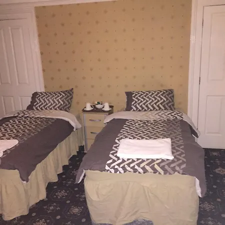 The White Hart Hotel *