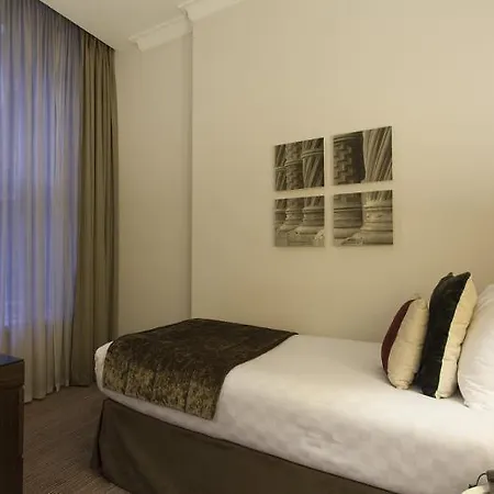 Thistle Holborn Hotel