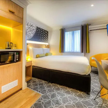 Comfort & Kings Cross St. Pancras 호텔