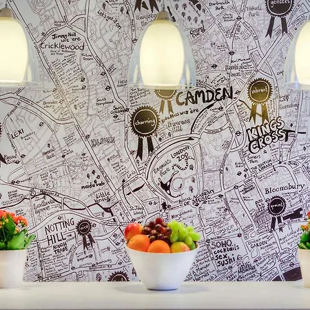 호텔 Comfort & Kings Cross St. Pancras 4*