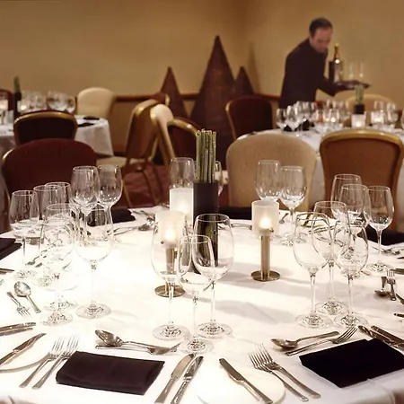 Otel The Mayfair Townhouse - An Iconic Luxury
