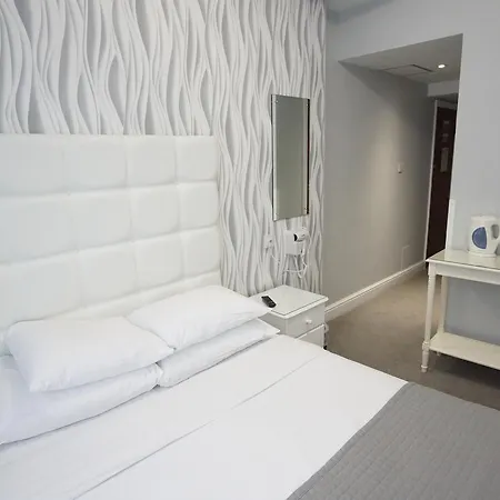 Swinton Hotel