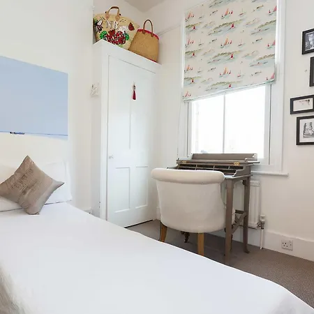 Veeve - Coveted Clapham Common * London