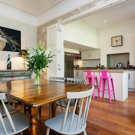Holiday home Veeve - Coveted Clapham Common London