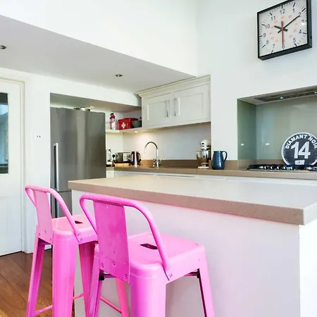 Holiday home Veeve - Coveted Clapham Common *