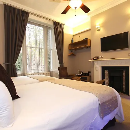 Arosfa By Compass Hospitality 3* Londýn