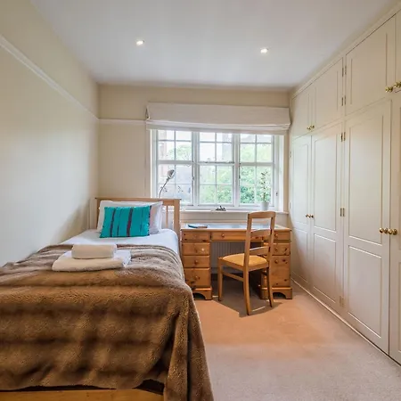 Charming Golders By Hampstead Heath * Brent