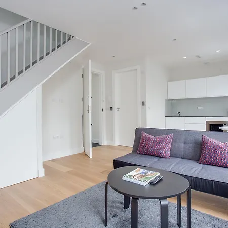 Chapel Market Serviced By Concept * London
