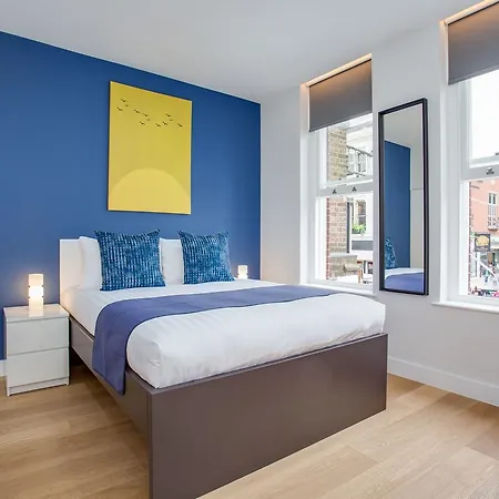 Chapel Market Serviced By Concept * Londres