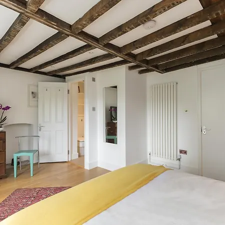 Spacious And Chic Flat In Angel *