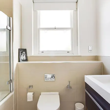 Guestready - Beautiful 2br In Wimbledon Village Wparking Apartment