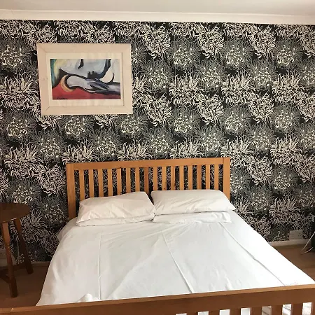 Lindal Hotel 2*