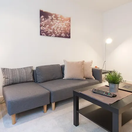 St. Paul's 2 Apartment London