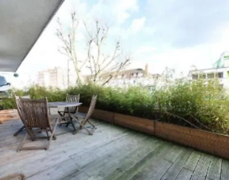 Karen Guest house London