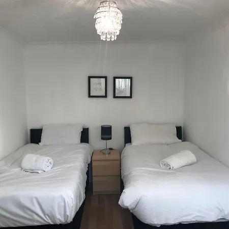 Staynorwich 69g - Hush View House Holiday home Romford