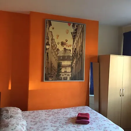 Colliers House Guest house
