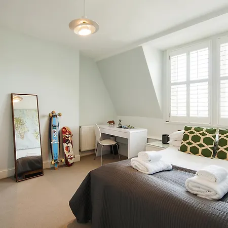 Enchanting Southfields By King George's Park * London