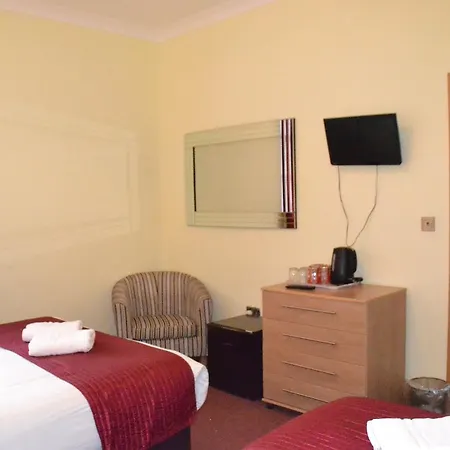 65 Hotell 2*