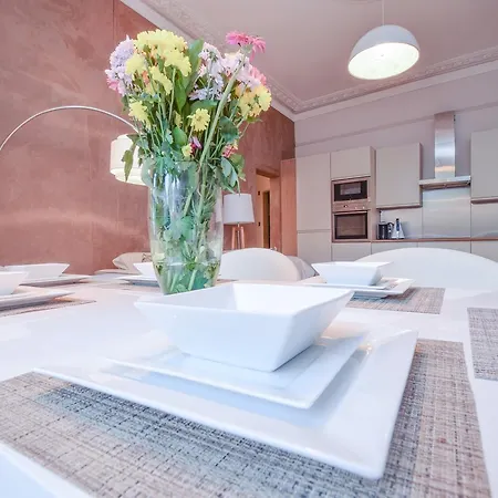 Stylish 2br Designer Flat Holland Park *